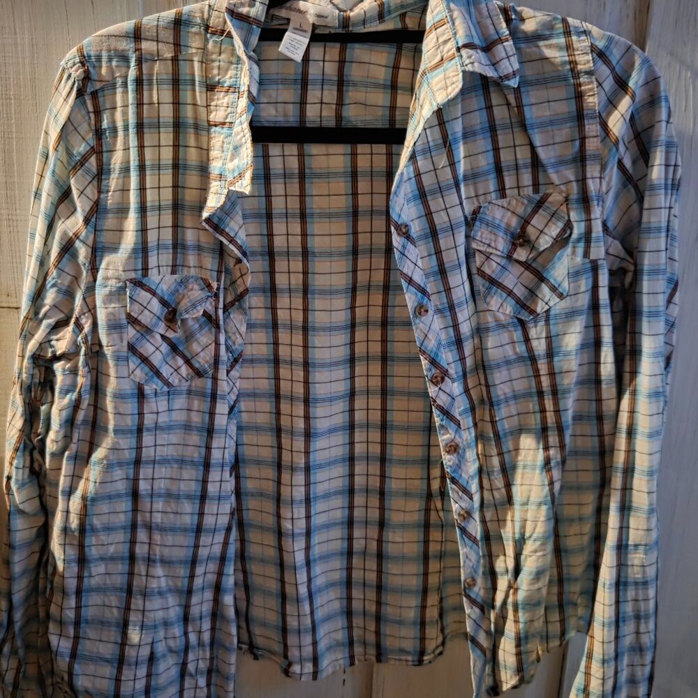 Womens Plaid Button Down